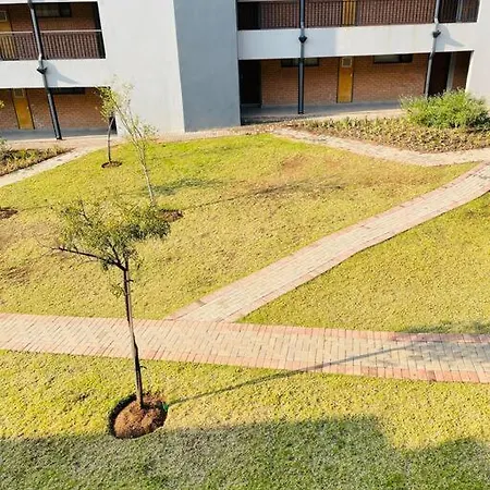 Waterfall Ridge Apartments Midrand Exterior foto